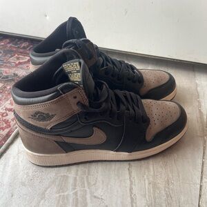 Nike Black and Tan High-Top Sneakers